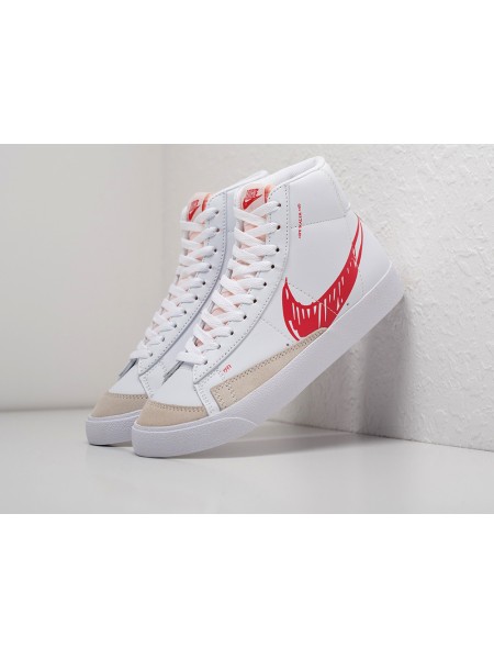 Кроссовки Nike Blazer Mid 77