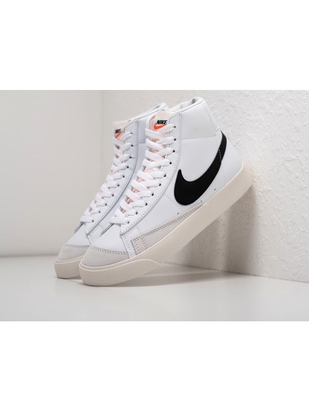 Кроссовки Nike Blazer Mid 77