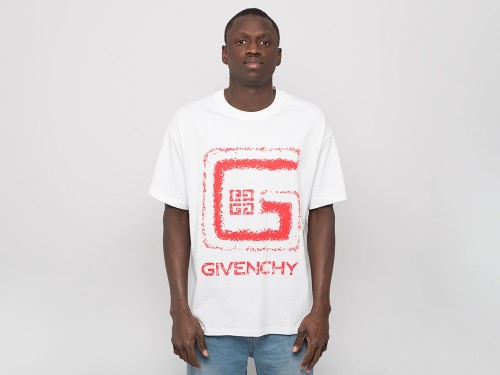 Футболка Givenchy