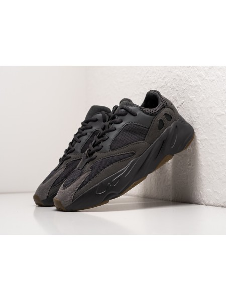 Кроссовки Adidas Yeezy Boost 700