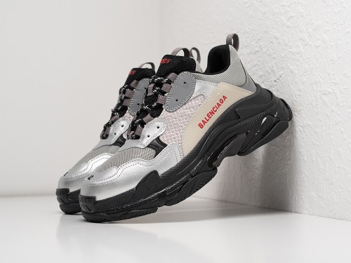 Кроссовки Balenciaga Triple S