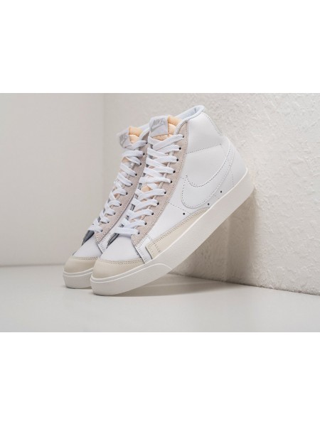 Кроссовки Nike Blazer Mid 77