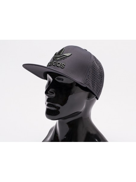 Бейсболка Adidas Snapback