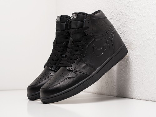 Кроссовки Nike Air Jordan 1 Mid