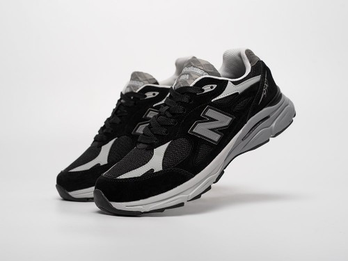 Кроссовки New Balance 990 v3