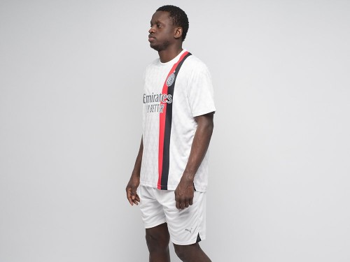 Футбольная форма Puma AC Milan