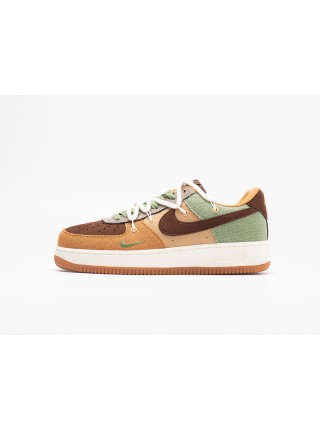 Кроссовки Nike Air Force 1 07 LV8 1