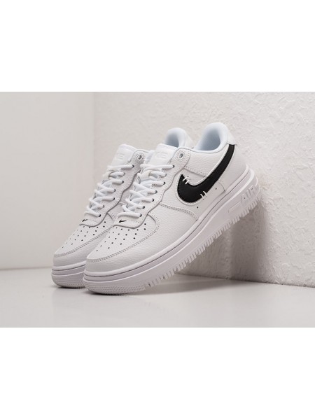 Кроссовки Nike Air Force 1 Luxe Low