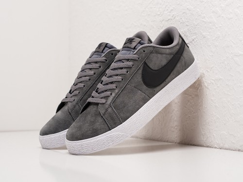 Кроссовки Nike Blazer Low 77