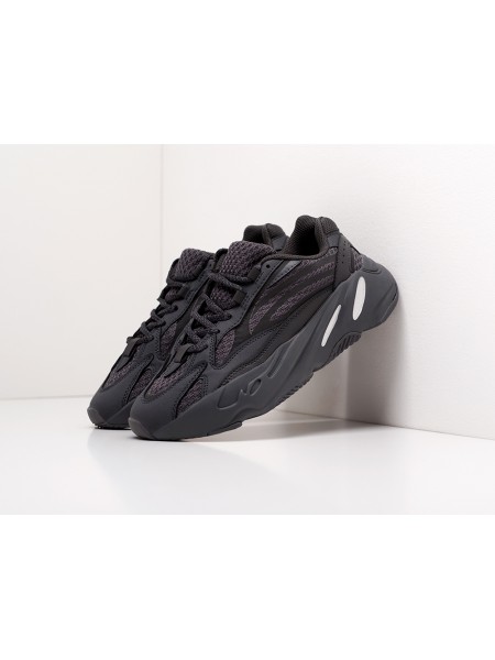 Кроссовки Adidas Yeezy Boost 700 v2