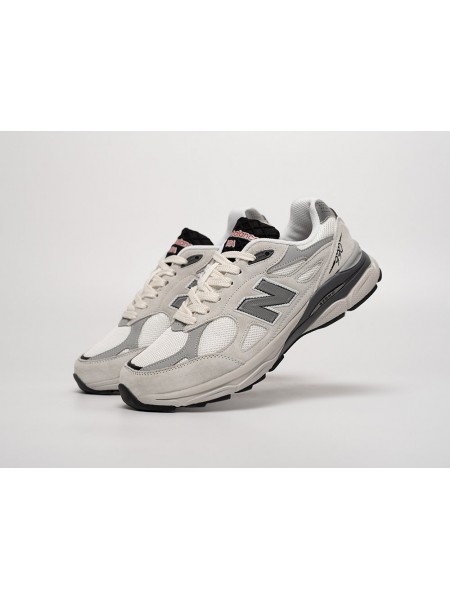 Кроссовки New Balance 990 v3