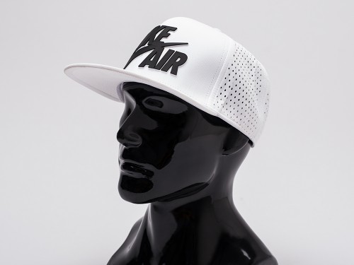 Бейсболка Nike Snapback