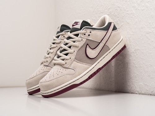 Кроссовки Nike SB Dunk Low