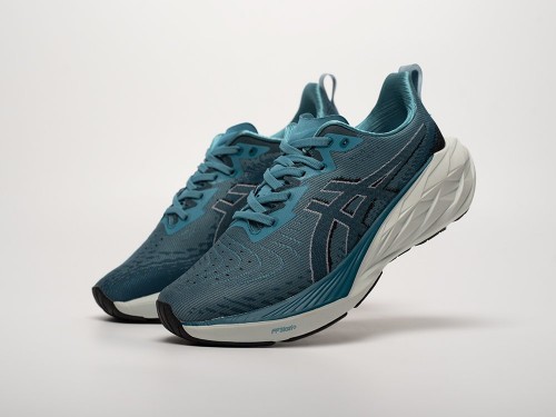 Кроссовки Asics Novablast 4