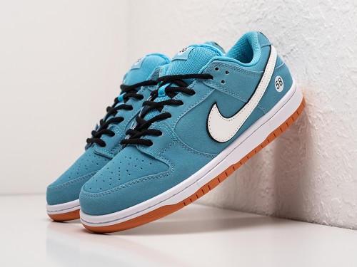 Кроссовки Nike SB Dunk Low