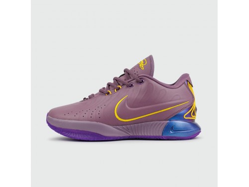 Кроссовки Nike LeBron 21 Violet