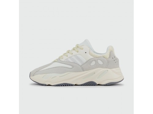 Кроссовки Adidas Yeezy Boost 700 v2 new Analog