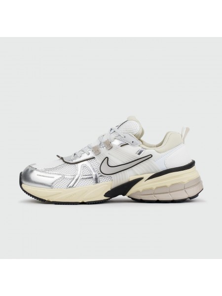 Кроссовки Nike V2K Run White Silver Beige