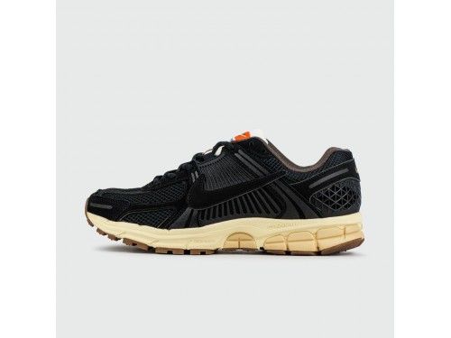 Кроссовки Nike Zoom Vomero 5 Black Gum