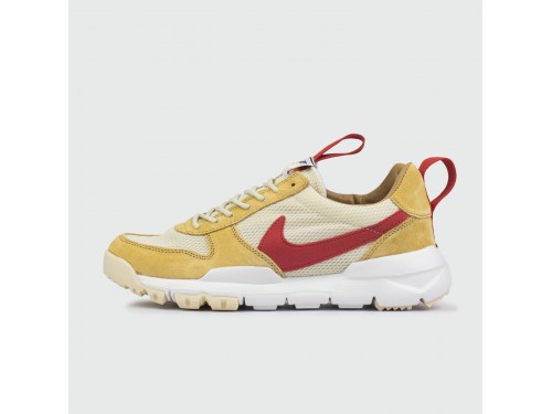 Кроссовки Nike x Tom Sachs Mars Yard Wmns Beige Red