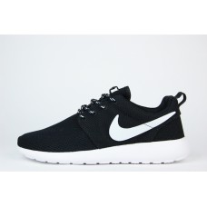 Кроссовки Nike Roshe Run Wmns Black / White Кроссовки Nike Roshe Run Wmns Black / White