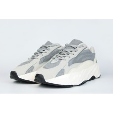 Кроссовки Adidas Yeezy Boost 700 v2 Static Кроссовки Adidas Yeezy Boost 700 v2 Static