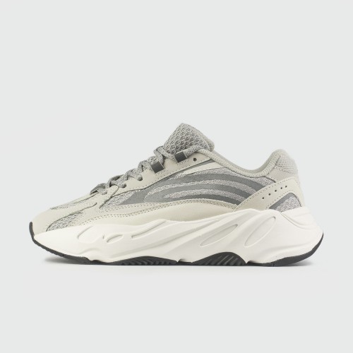 Кроссовки Adidas Yeezy Boost 700 v2 Wmns Static - арт. f-23600