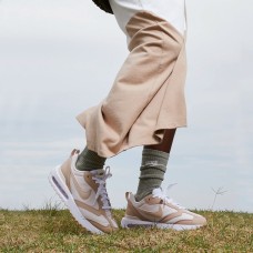 Кроссовки Nike Air Max Dawn White Beige Wmns