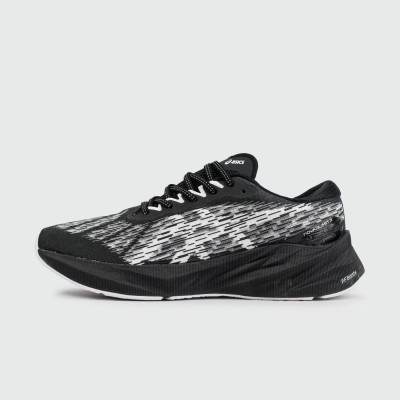 Кроссовки Asics Novoblast 3 TR Black Wh.
