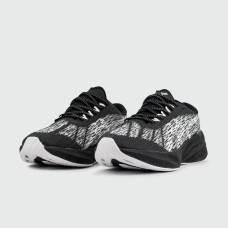 Кроссовки Asics Novoblast 3 TR Black Wh.