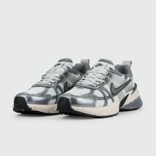 Кроссовки Nike V2K Run D.Grey / White
