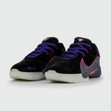 Кроссовки Nike Lebron 22 Blacklight
