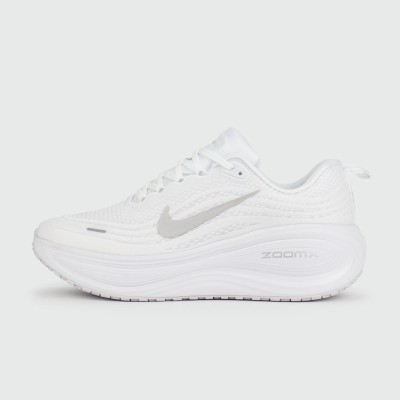 Кроссовки Nike Vomero 18 White